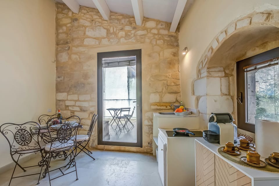 Kitchen and dining area