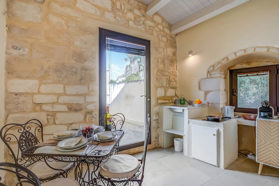 Kitchen and dining area