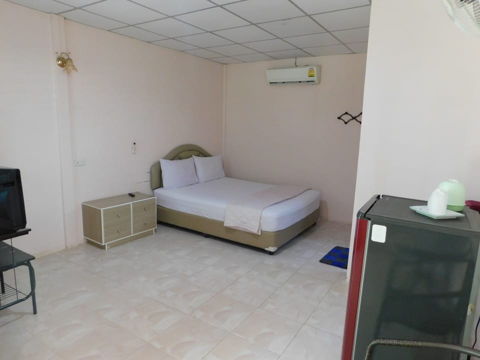 Deluxe Double Room, Garden View | WiFi (free)