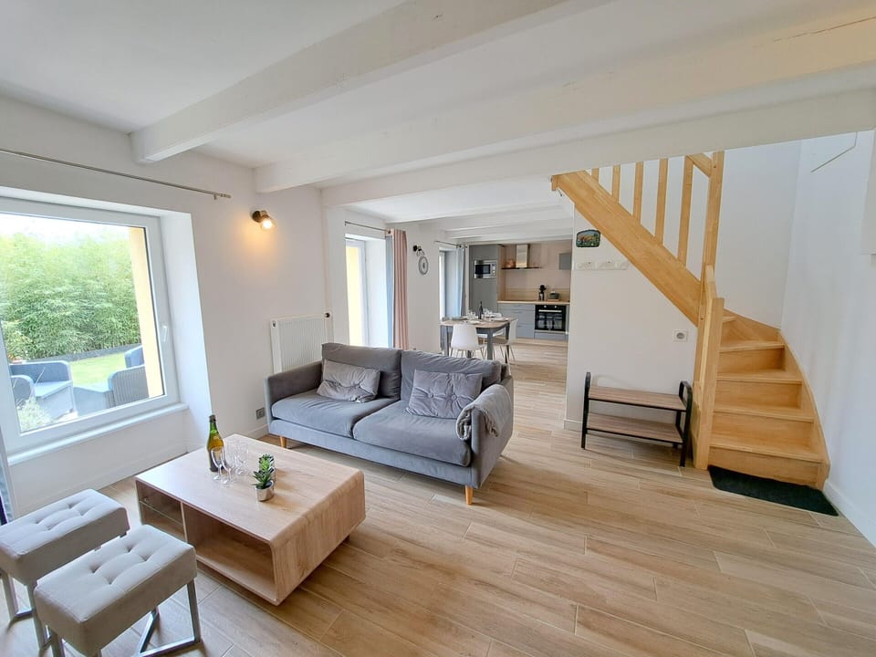 Comfort House, 2 Bedrooms | Living room