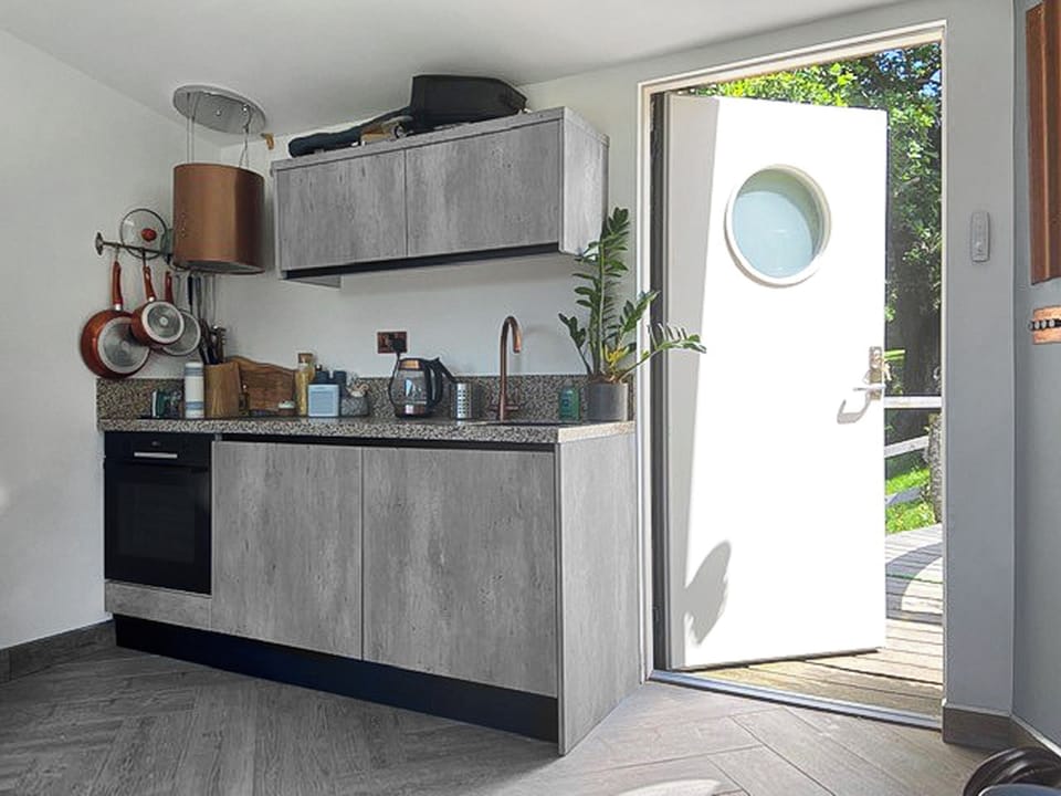 Bathroom | The Retreat, Doddiscombsleigh, near Exeter