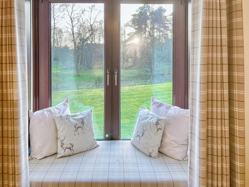 Living room/dining room | Fairview, Gleneagles