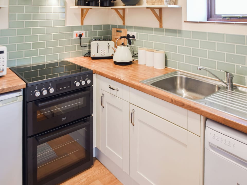 Kitchen | The Barn, Langley