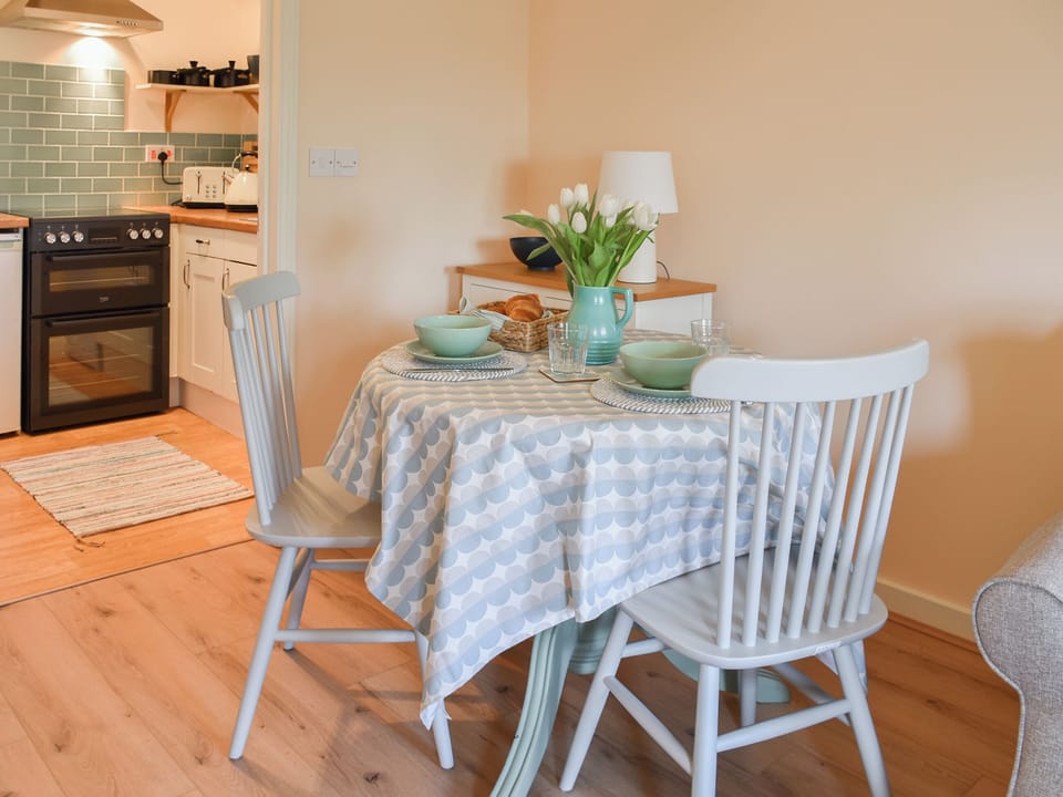 Living room/dining room | The Barn, Langley