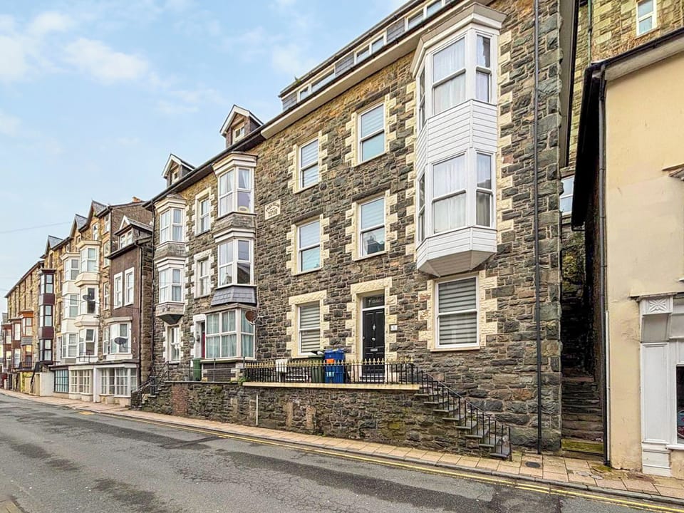 Exterior | The Lily Apartment 1 - Barmouth Retreats, Barmouth