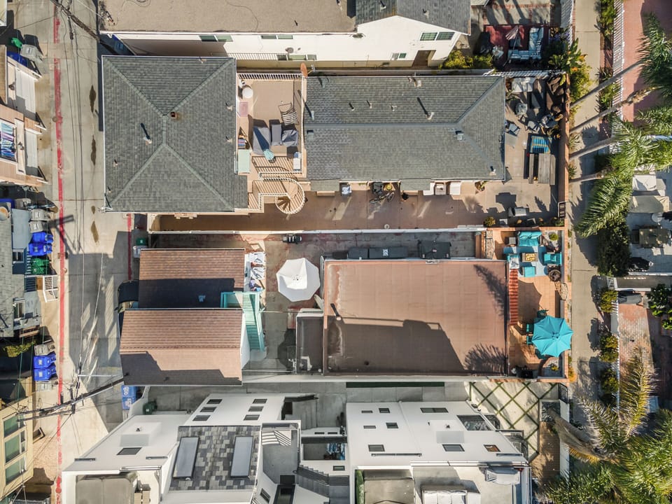Aerial view showing the home's footprint in this sought-after coastal community.