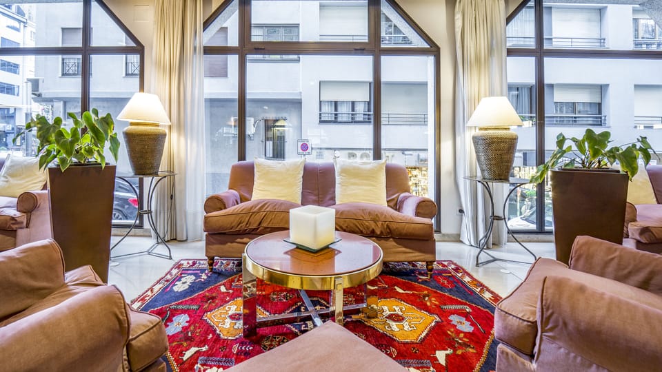 Lobby sitting area