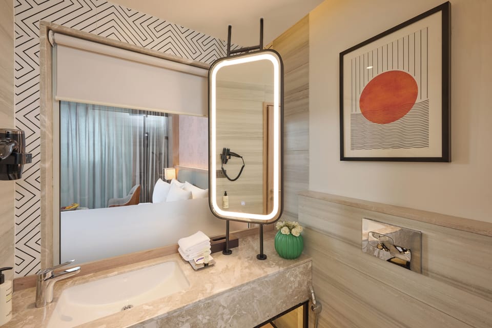 Superior Double Room | Minibar, blackout drapes, soundproofing, iron/ironing board