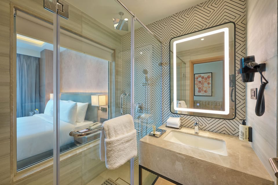 KPG Sarovar Portico, Rajnagar Extension, Ghaziabad Hotel in Uttar Pradesh
