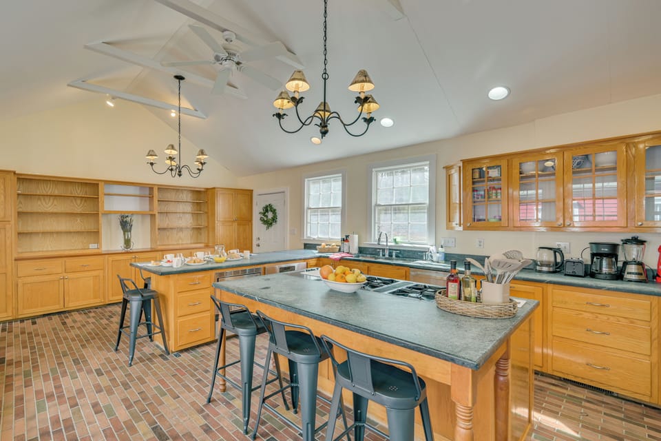 Property Interior | Single-Story Home