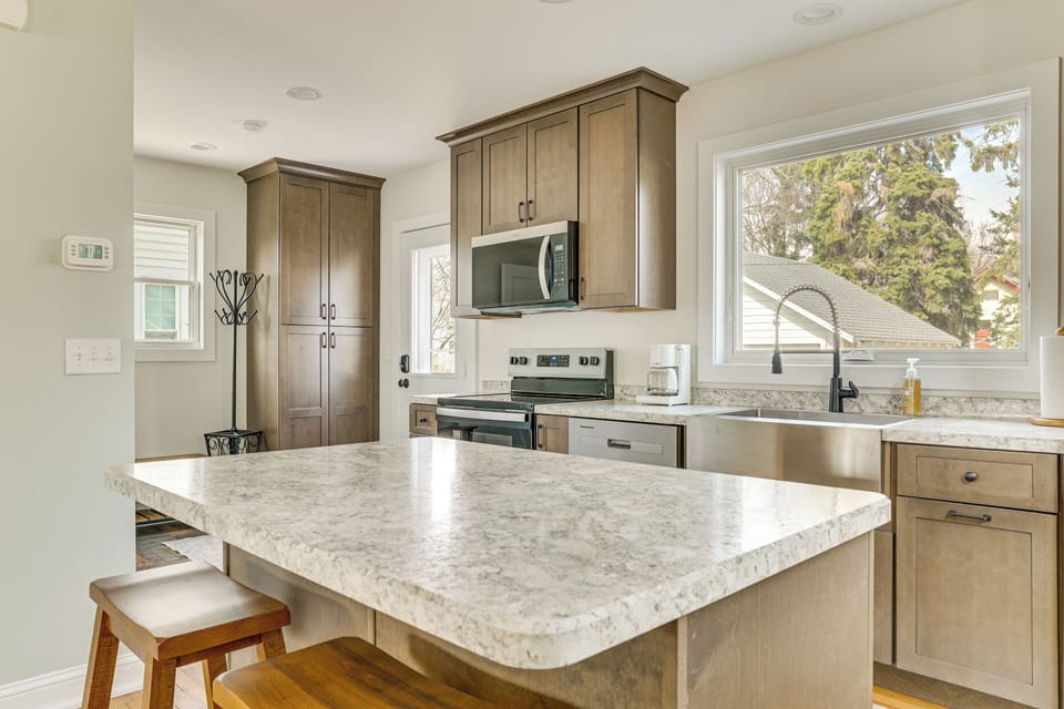 Breakfast Bar | 1st Floor
