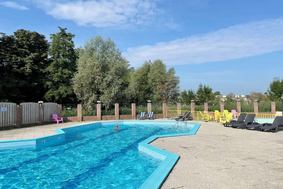 Holiday Home Swimming Pool