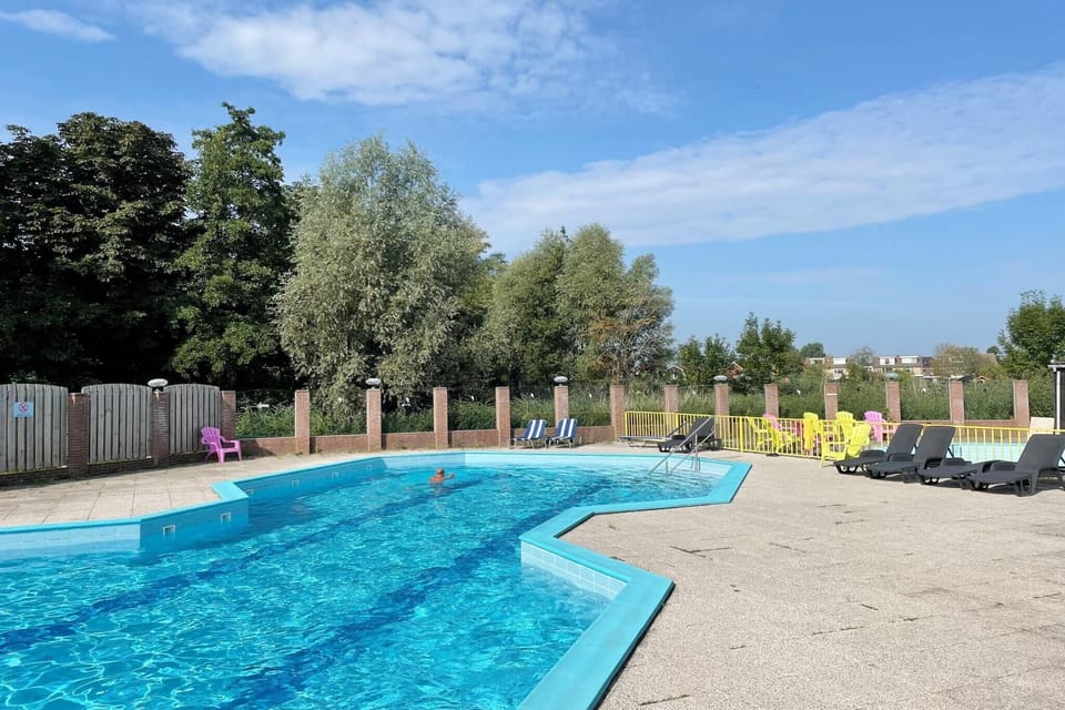 Holiday Home Swimming Pool