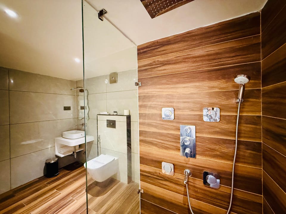 Presidential Suite | Bathroom | Slippers