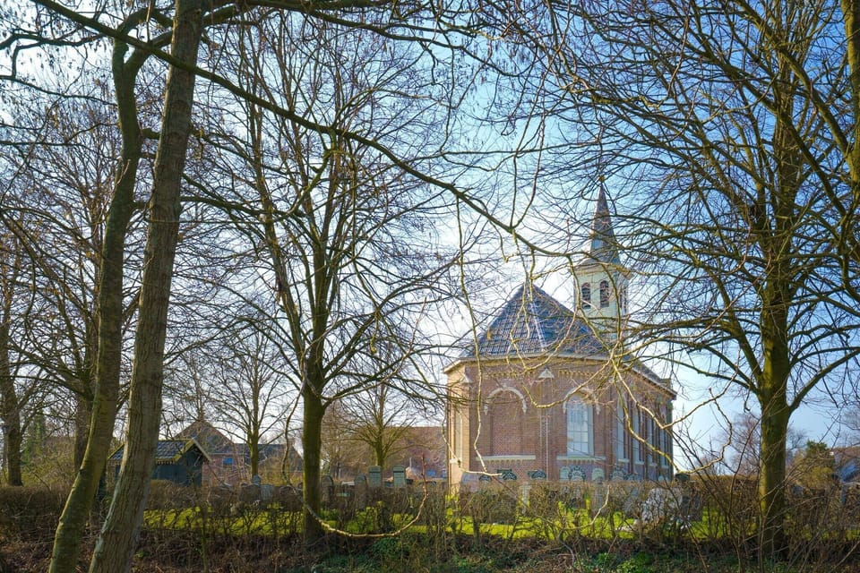 Surroundings [summer] (1-5 km)