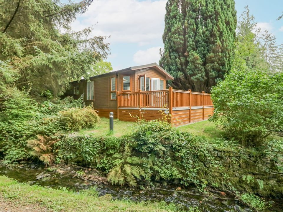 Willows Lodge