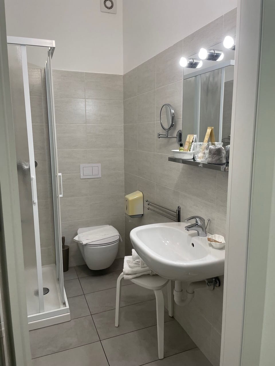 Standard Single Room