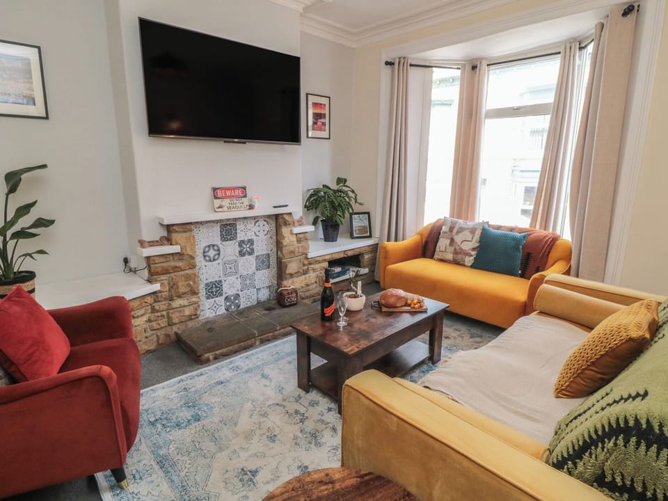 Cottage | Living area
