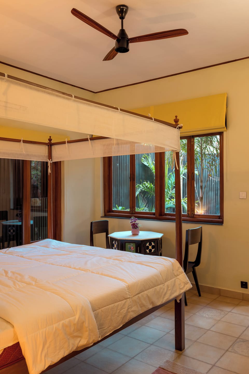 Deluxe Room, Garden View | Desk, iron/ironing board, free WiFi
