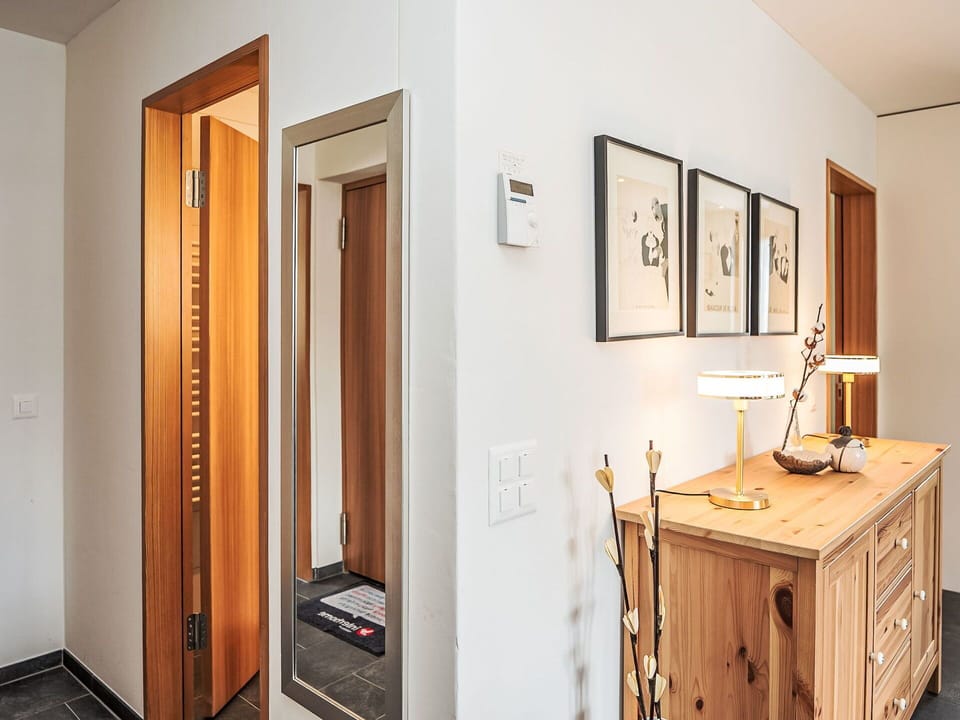 Wall, Flooring, Wood, Interior Design, Floor, Door, Wood Flooring, Furniture, Lighting, Home Door