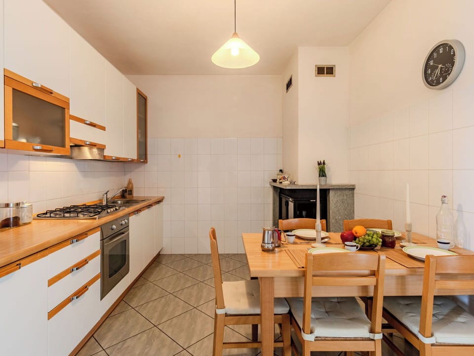 Furniture, Kitchen, Interior Design, Flooring, Countertop, Wood, Floor, Kitchen Appliance, Ceiling, Major Appliance
