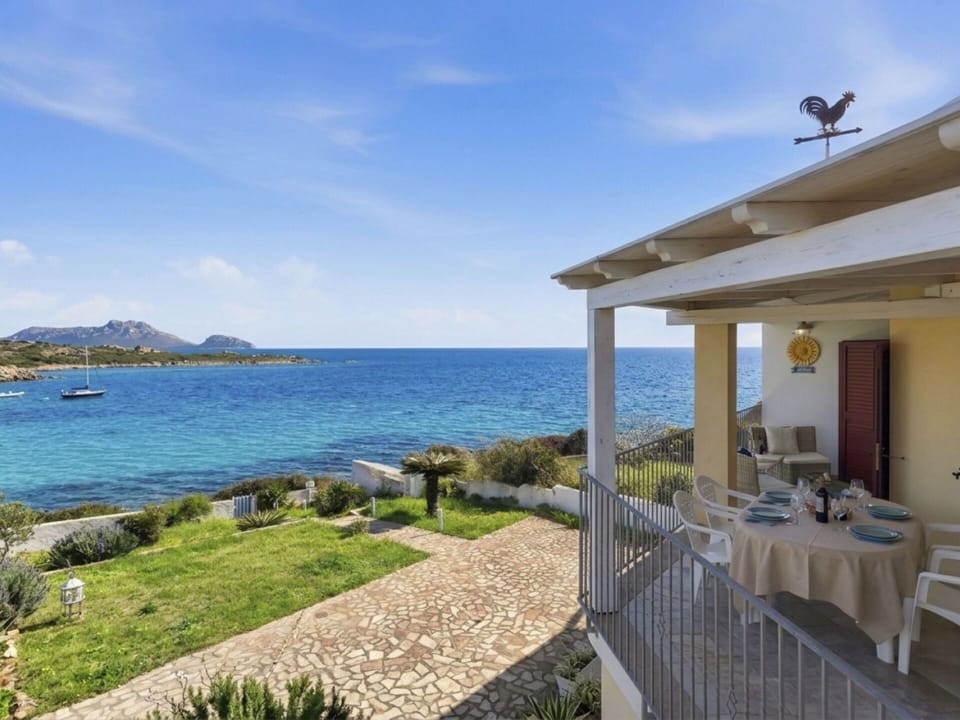 Coast, Coastal And Oceanic Landforms, Sea, Resort, Shore, Estate, Ocean, Bay, Eco Hotel