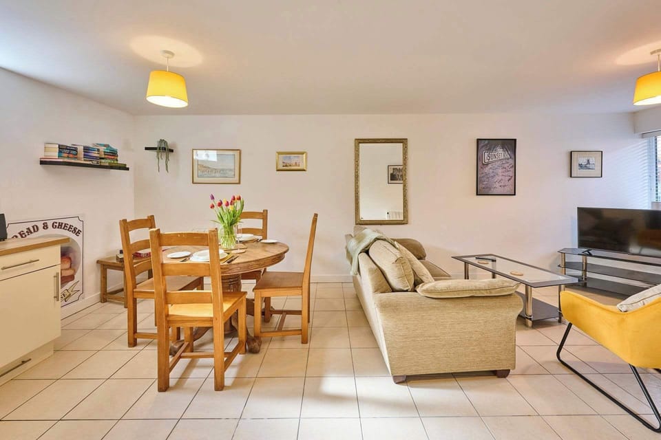 House | 1 bedroom