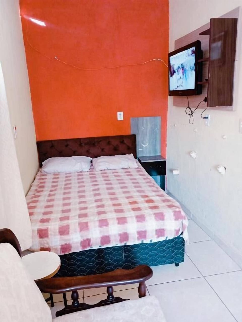 Iron/ironing board, free WiFi