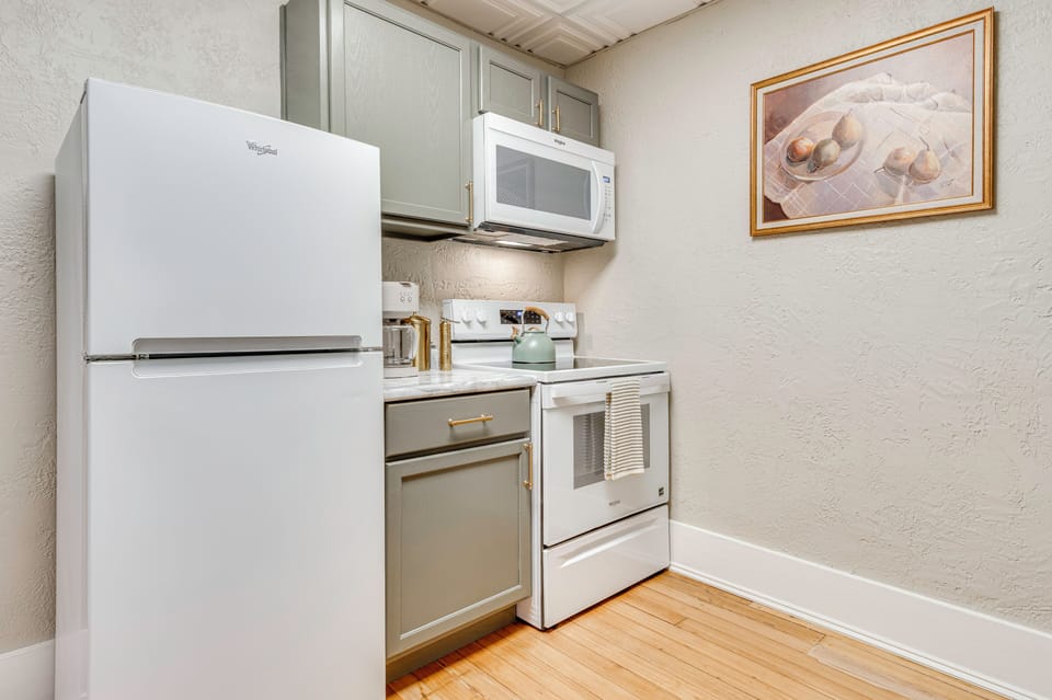 Apartment (1 Bedroom) | Interior