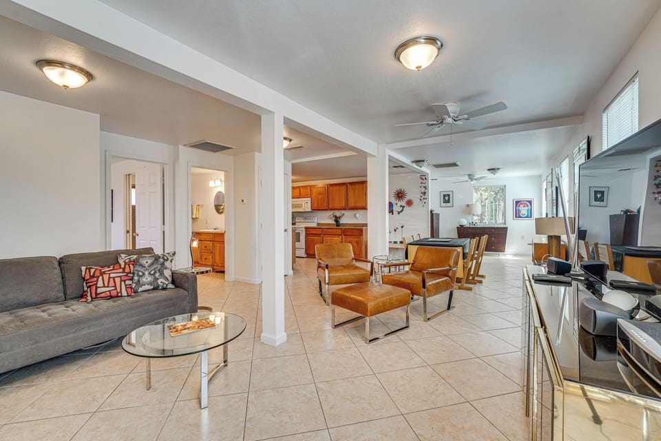 House (2 Bedrooms) | Interior