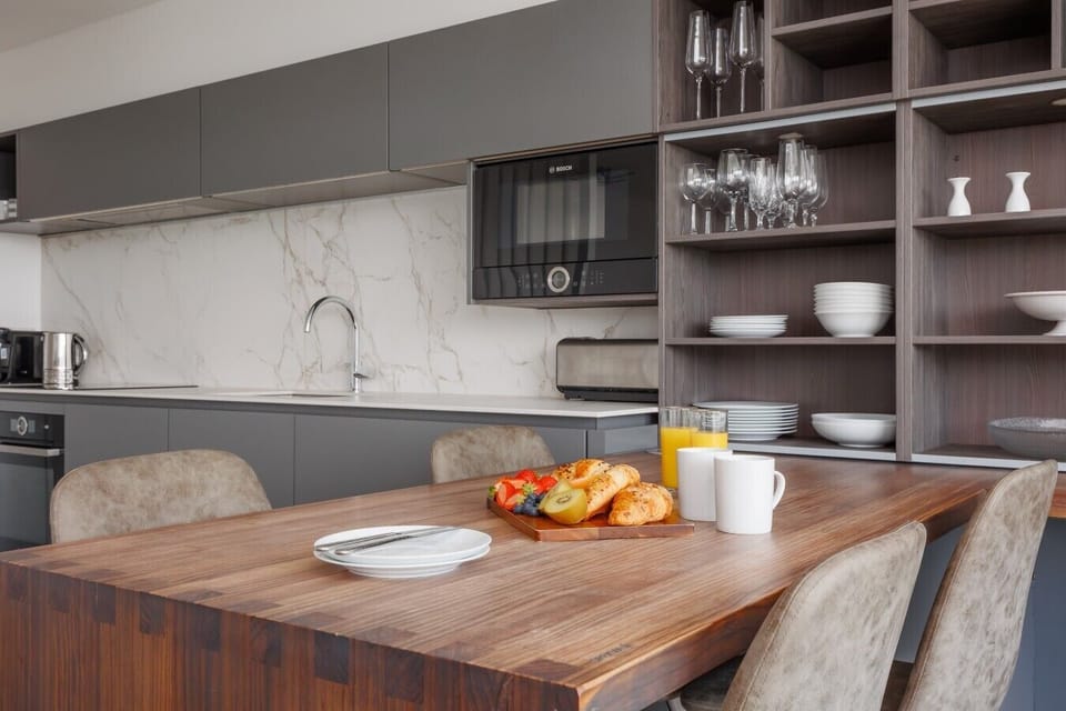 Shoreline Suite (12)