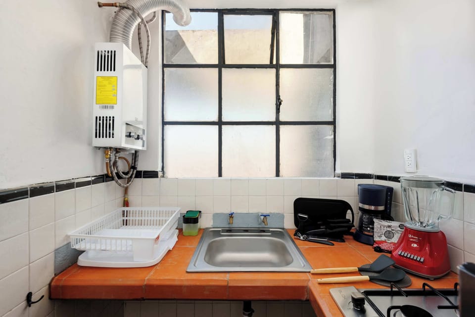 Fully equipped kitchen