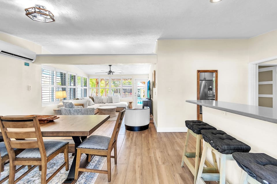 Kitchen/Dining