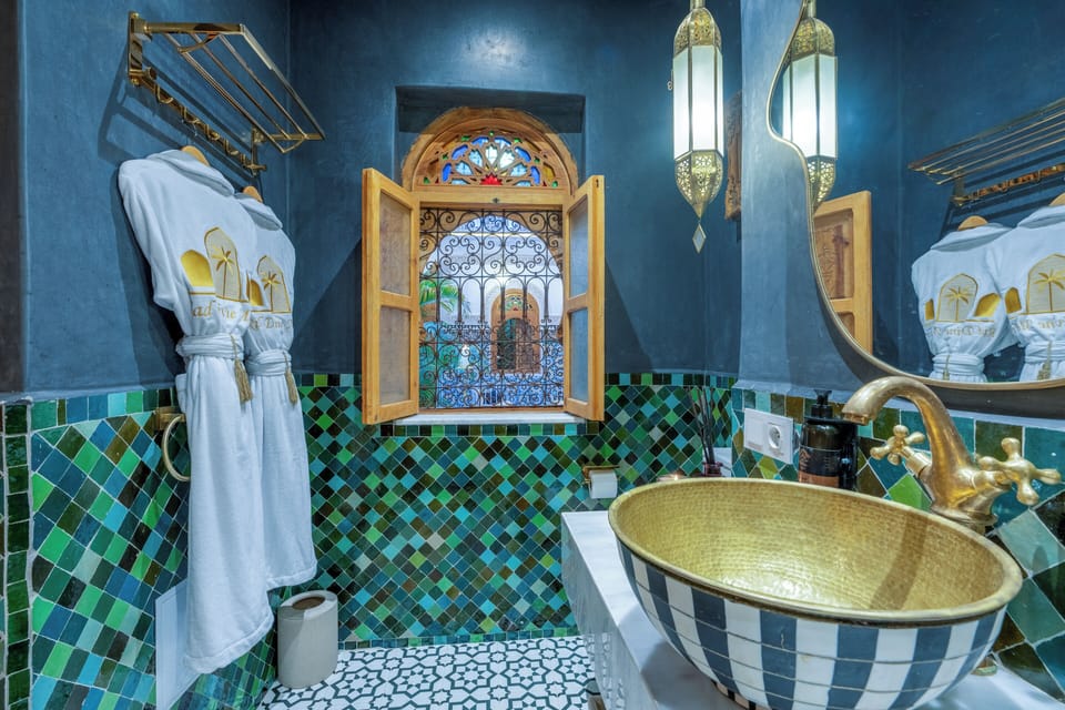 Superior Room | Bathroom | Hair dryer, towels, soap, toilet paper