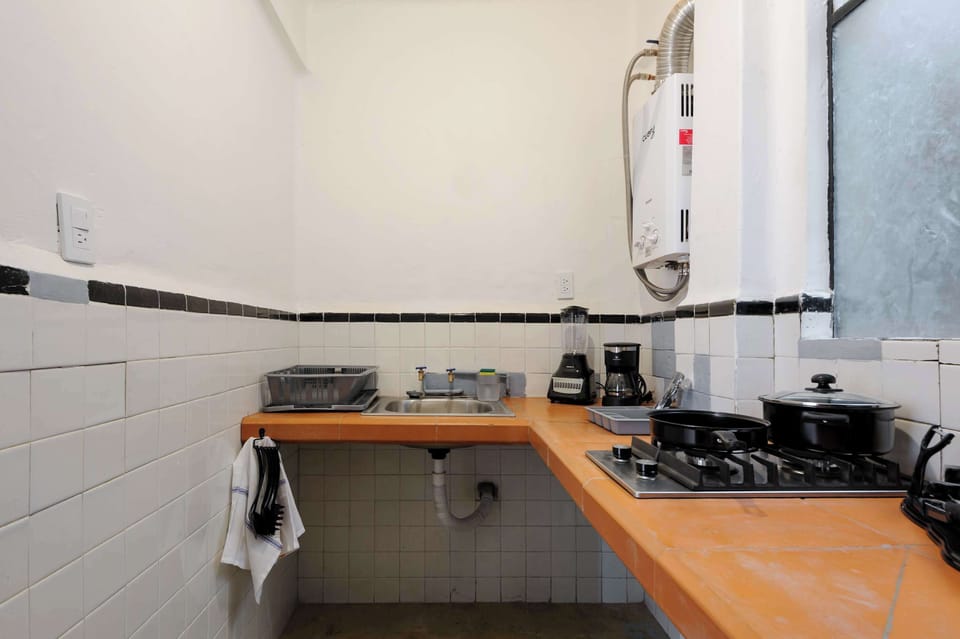 Fully equipped kitchen