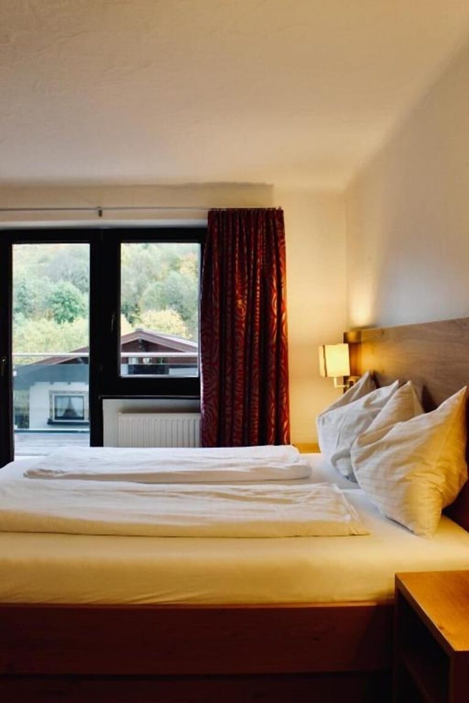 In-room safe, desk, free WiFi, bed sheets