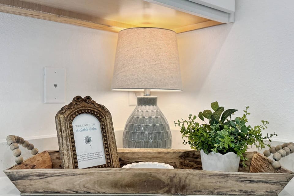 Thoughtful touches throughout the Sable Palm hope to make you feel welcome and comfortable during your stay