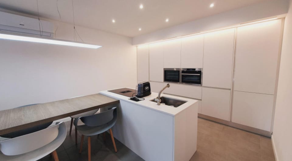 Apartment, 2 Bedrooms, Terrace | Interior