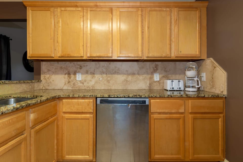 Clean kitchen