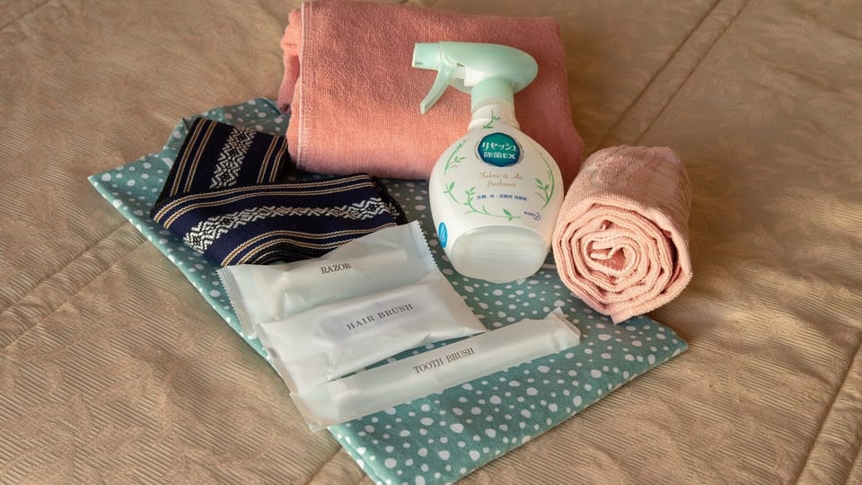 Bathroom amenities