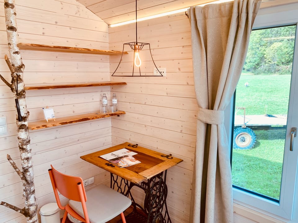 Mobile Home, Garden View | WiFi (free)