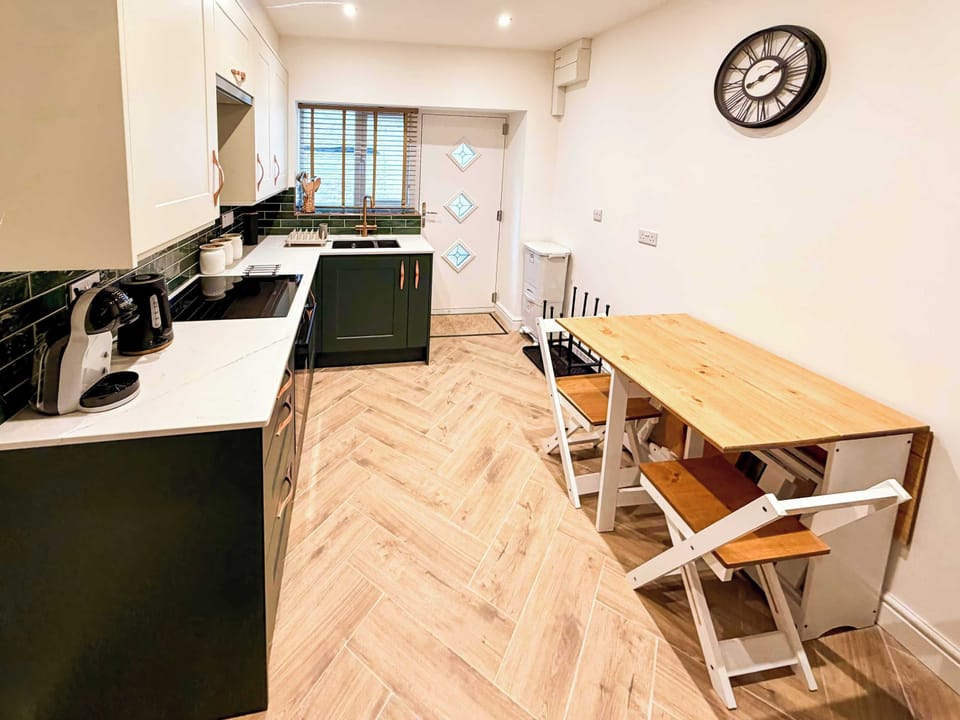 Well-equipped Kitchen
