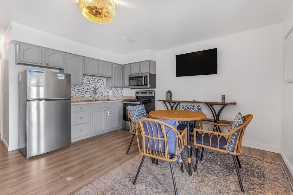 Dining and kitchen space