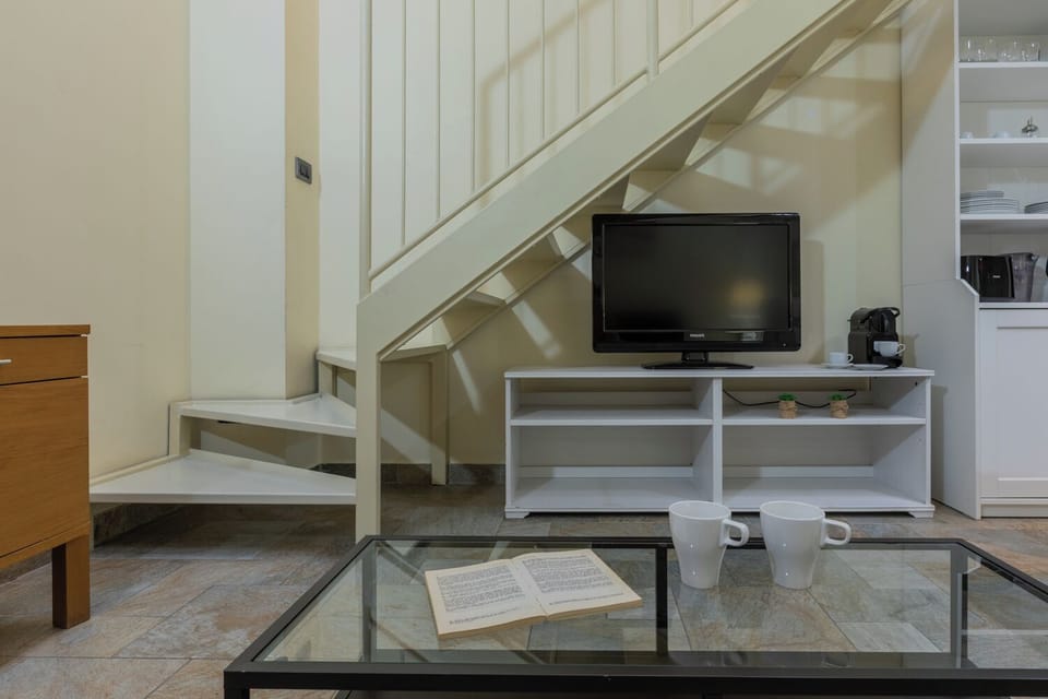 Basic Apartment | Interior