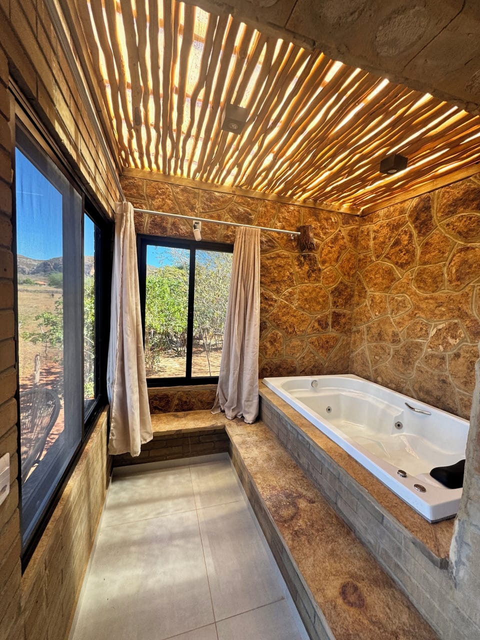 Family Room, Balcony, Mountainside | Private spa tub