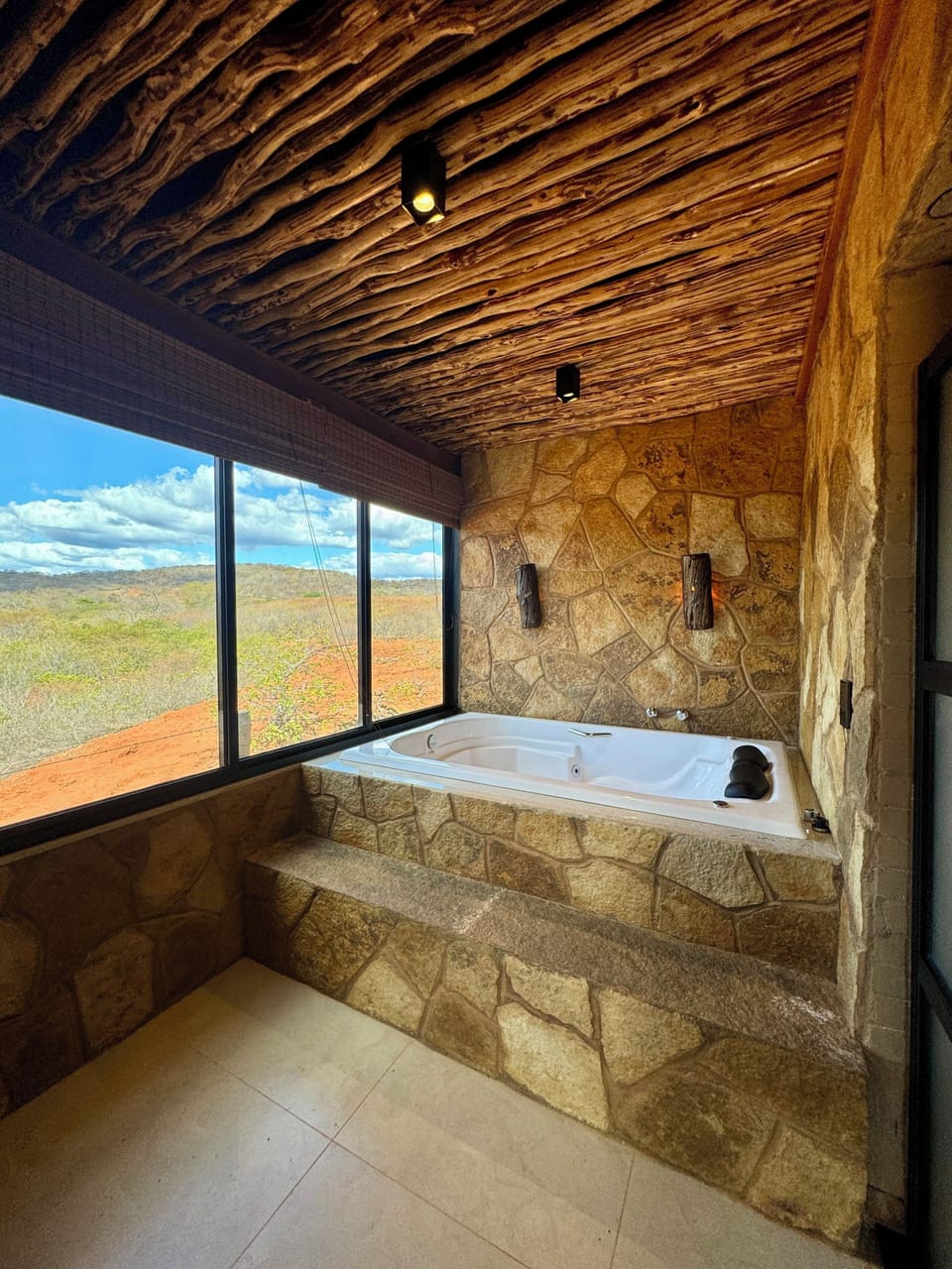 Suite, Courtyard View | Bathroom