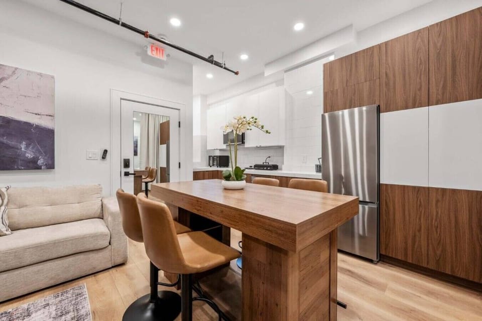 Cozy and comfy eating and dining