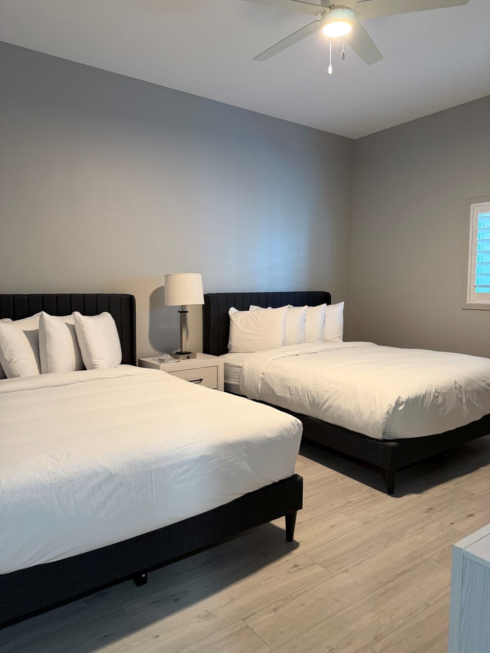 Deluxe Villa, Balcony, Harbor View | Iron/ironing board, WiFi (free), bed sheets