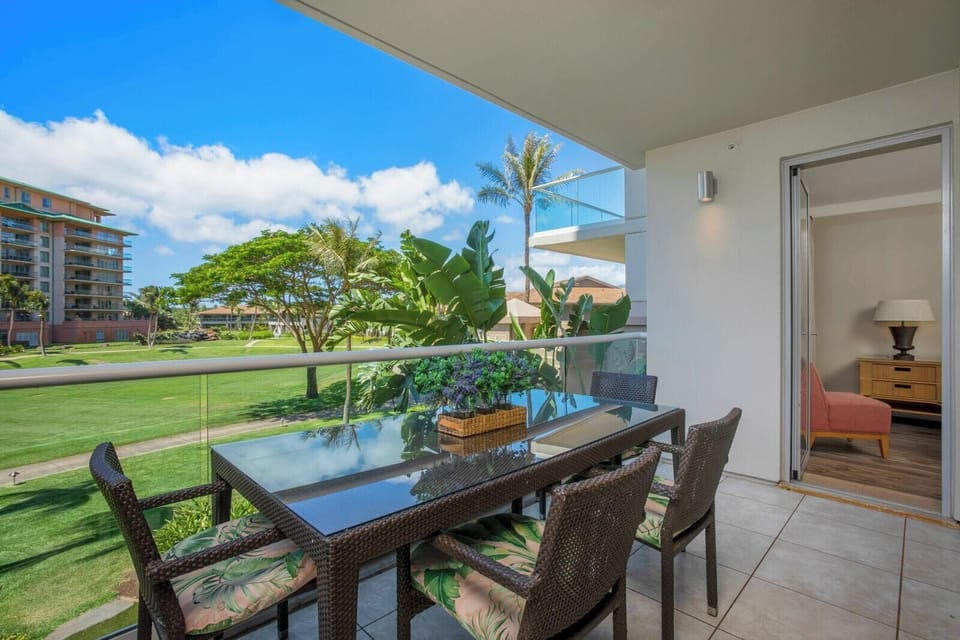 Kick back and soak in paradise from your spacious outdoor retreat HKH-238