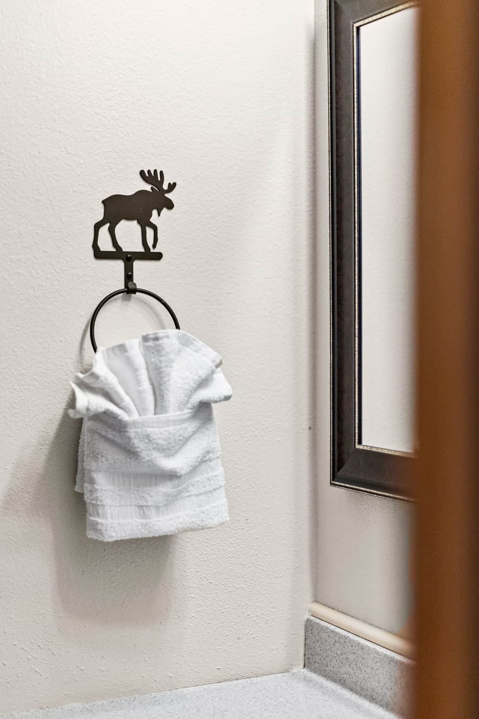 Simple touches, spa-like feel.
